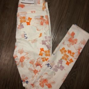 NWT 7 For All Mankind skinny jeans